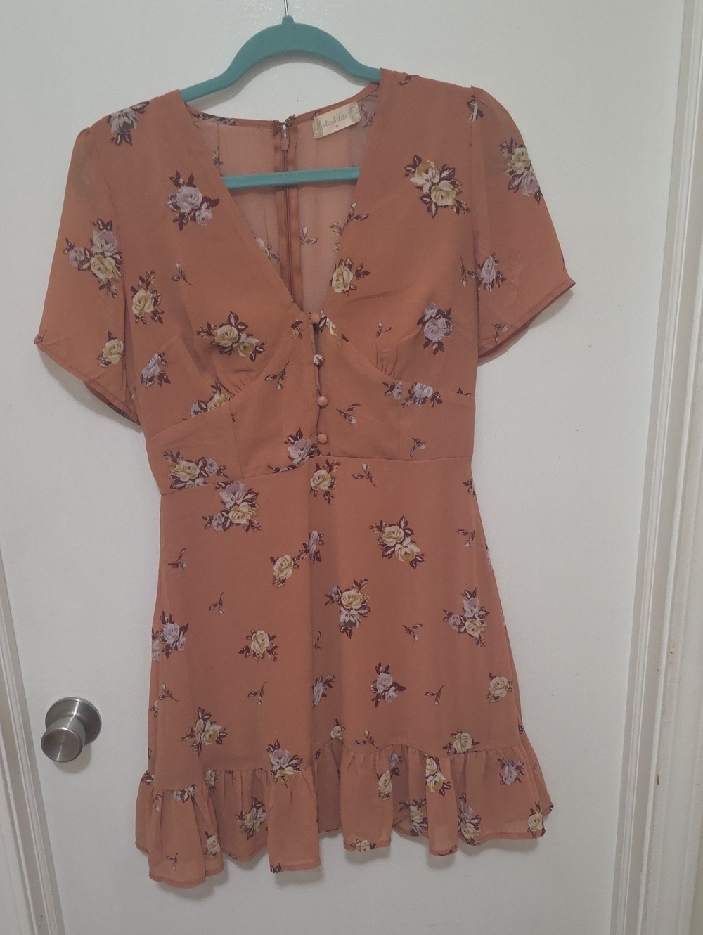 ALTAR'D STATE Medium Floral V-Neck Ruffle Hem Dress in Dusty Rose